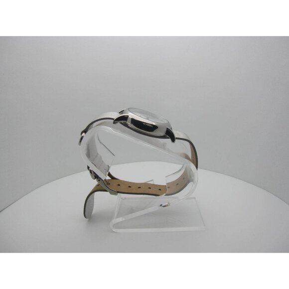 Women's Timex 30m Water Resistant Analog Dial Casual Watch (B268) T2P344 - Picture 7 of 12